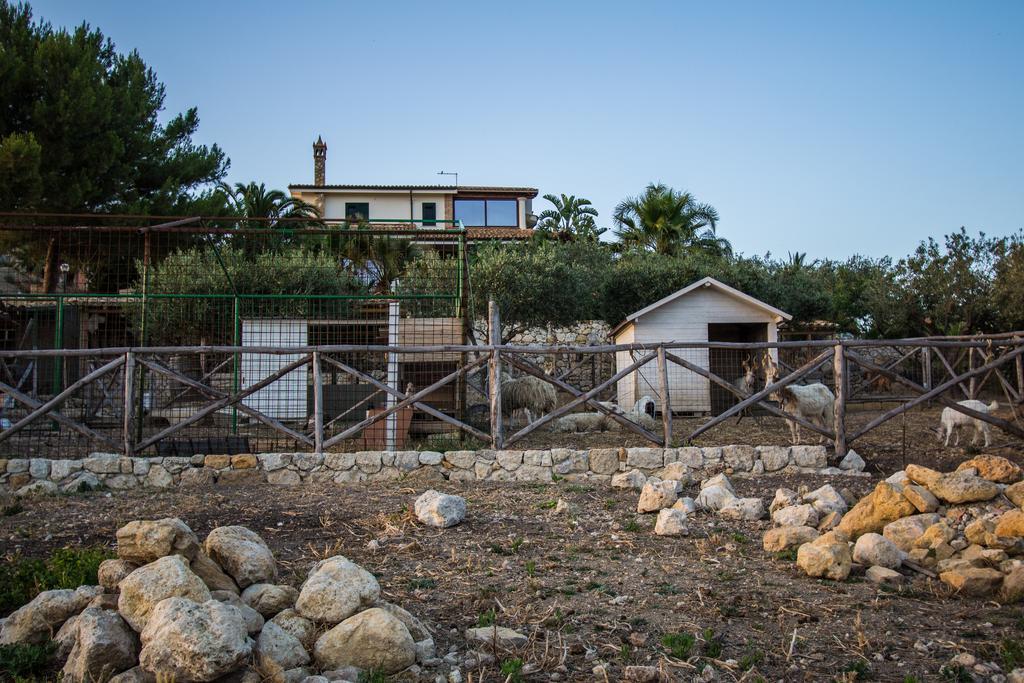 Casale Rocca Russa B&B Villaggio Mosè Extérieur photo